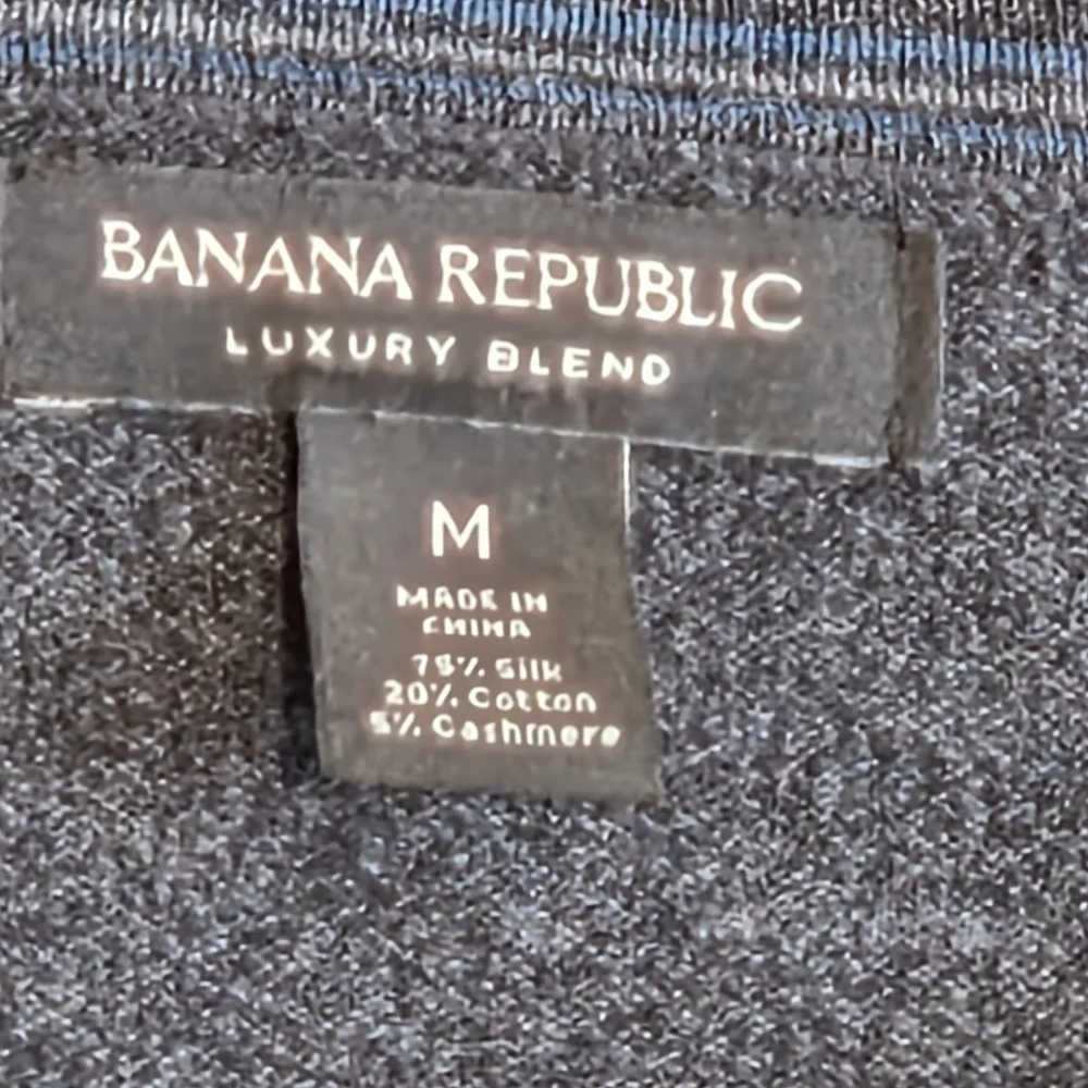 Banana Republic Luxury Blend Silk Cotton Cashmere Charcoal Black Sweater Sz M